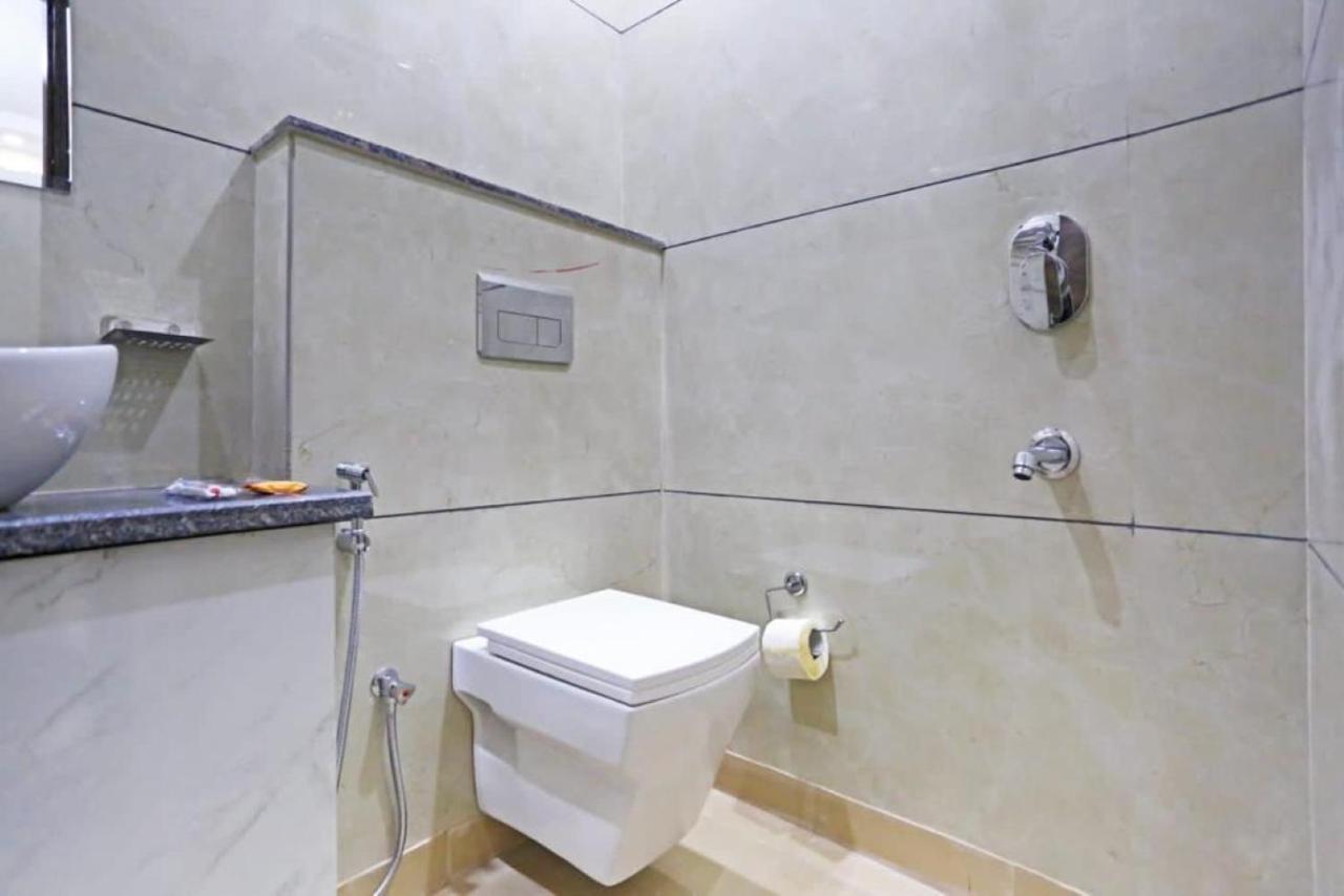 Hotel Mannat Bhera Enclave New Delhi Buitenkant foto